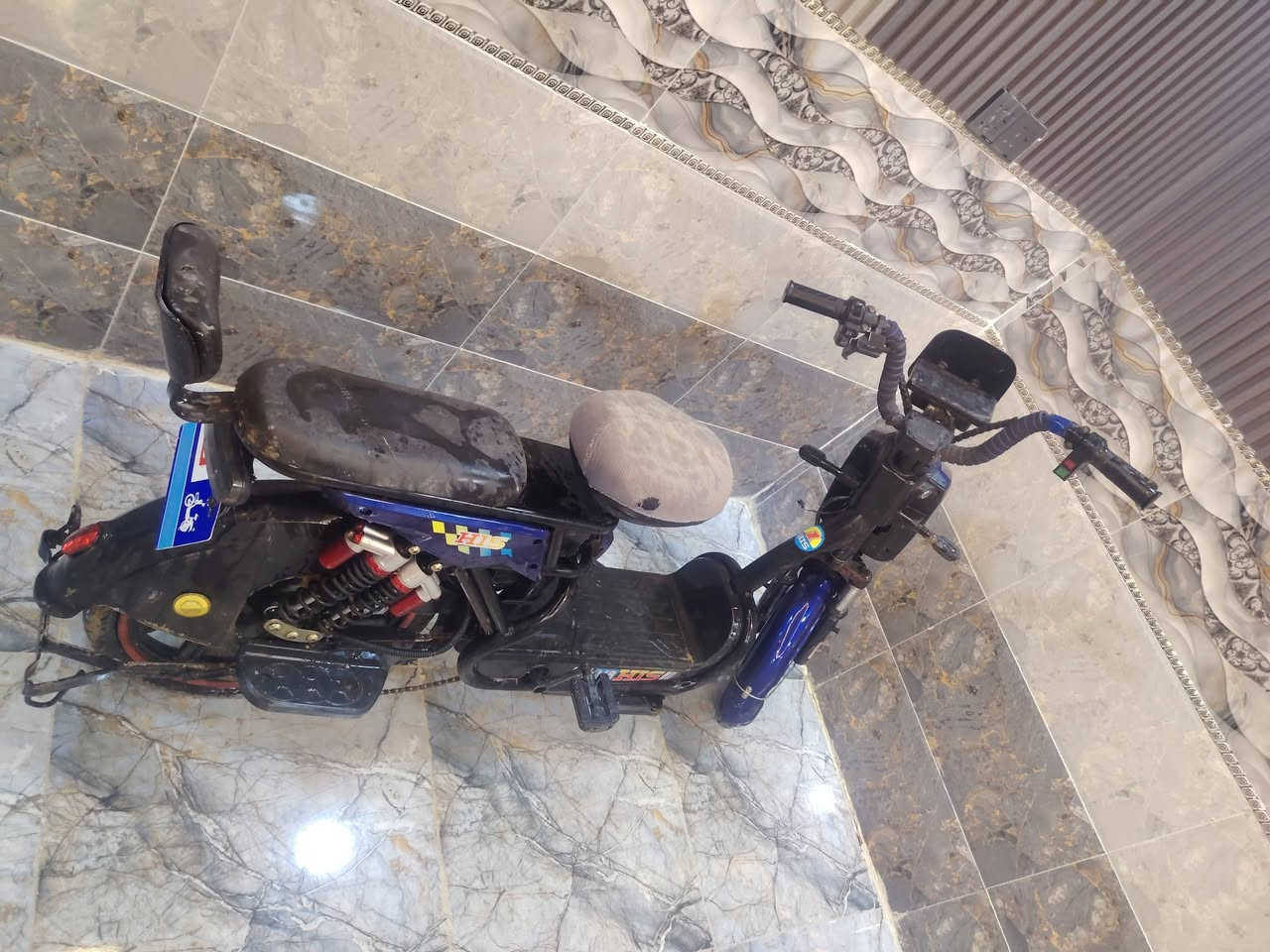 باسكل شحن نضيف السعر 150وبي مجال


**إذا كنت صاحب هذا الإعلان وتريد حذفه لأي سبب، رجاءا أرسل رسالة إلى الدعم الفني**