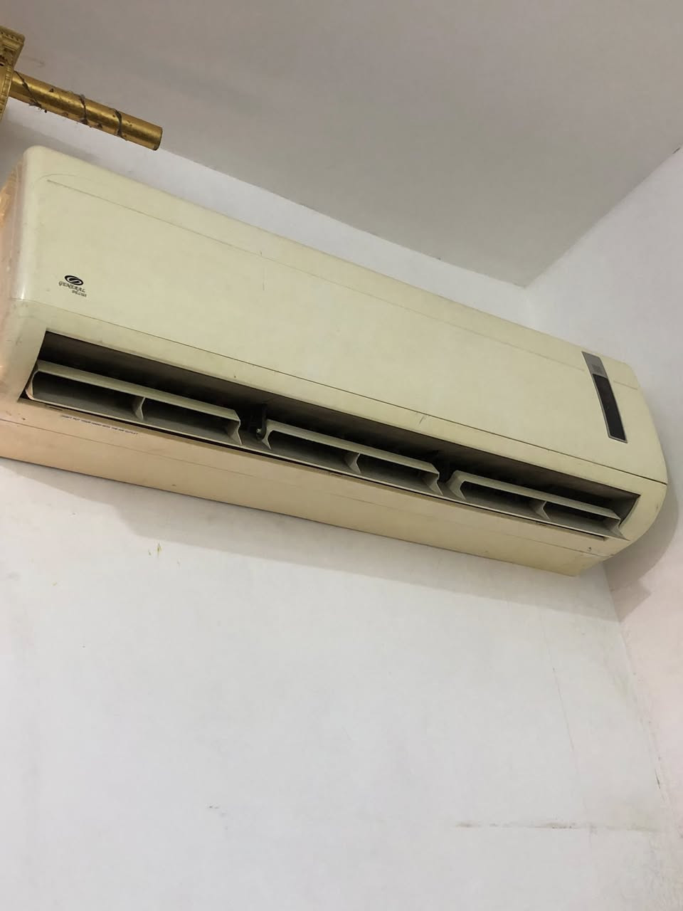 سبالت للبيع كنتوري طنين وثلث وجداريات عدد 3حجم طنين وعدد 1حجم طن ونص تفاصيلهن واسعارهن راسلني خاص وتدلل م.الرمادي البوفراج


**إذا كنت صاحب هذا الإعلان وتريد حذفه لأي سبب، رجاءا أرسل رسالة إلى الدعم الفني**