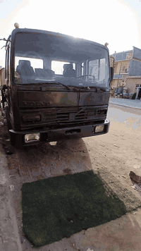 السلام عليكم لوري فولفو موديل 91 للبيع
سطحيه نظيفه اتصل على هذا الرقم***********
