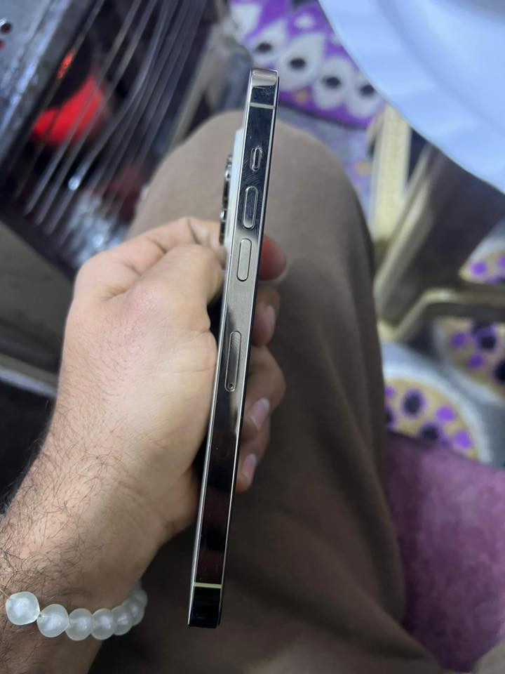 14 برو ماكس كلش نضيف مكفول من كلشي البطاريه 83 ذاكره  256.  سعره  800 
***********
