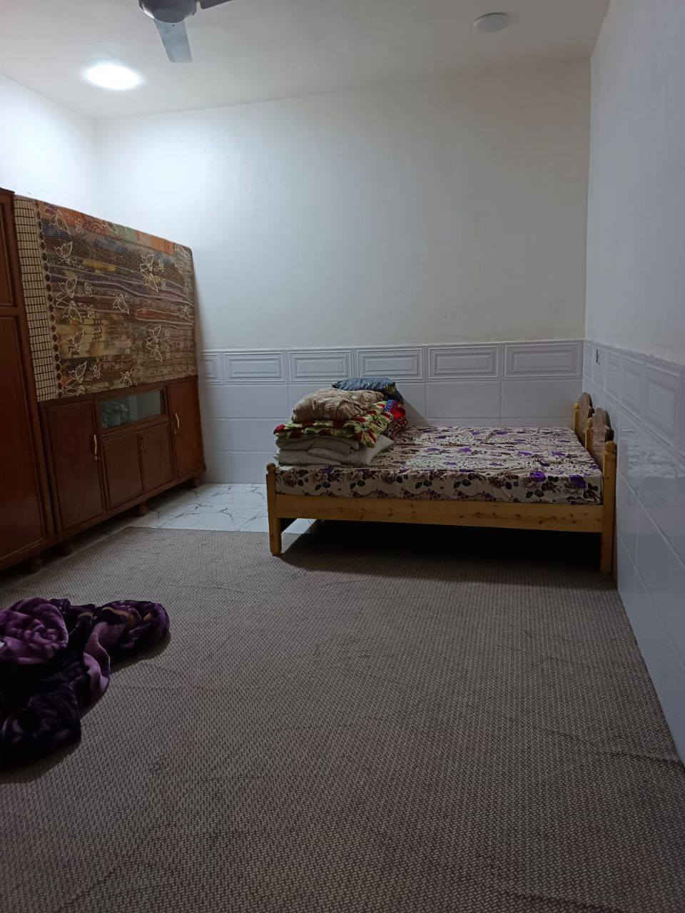 علق بكلمة ( تم ) على المنشور بالصفحة الرئيسية  لكي يصلك السعر 
لتصلك المزيد من العروض يرجى متابعة الصفحة👆👆

دار للبيع في الخاجية مساحة 216م
بناء سنة 2021
شارع 8م

طابق واحد :
يتكون من غرفتين نوم وهول ومطبخ واستقبال وصحيات داخلية وخارجية
وبيتونة وصحيات
مع حديقة خارجية وكراج للسيارة

📍📍  للاستفسار اكثر يرجى الاتصال على ارقام المكتب
            او التواصل عالخاص
         ☎️   ***********
         ☎️   *********** 

🌍  عنوان المكتب // كوت الخاجية شارع ٤٠
       مقابل العزاوي للاجهزة الكهربائية
       مجاور صبحي ابو الفلافل 

📍📍 نستقبل كافة عروض البيع والشراء للدور والاراضي السكنية.
