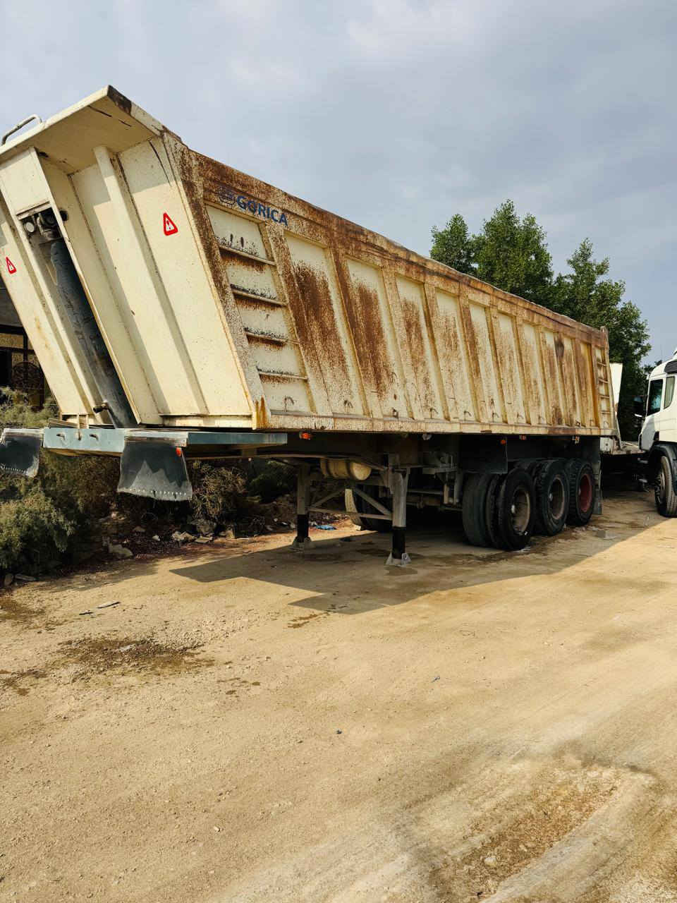 سلا عليكم عربانه البيع جوليكه مكفوله كفاله عامه على شغل موديل 2015 سعر 115بيه مجال بسيط العنوان ناصريه رقم الهاتف  ***********
