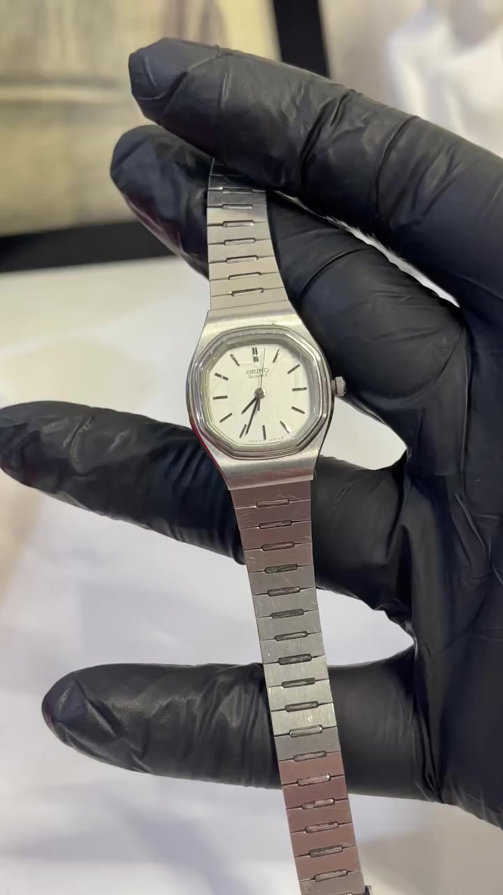 سيكو وكاسيو للبيع اصليات خلي سعرك


**إذا كنت صاحب هذا الإعلان وتريد حذفه لأي سبب، رجاءا أرسل رسالة إلى الدعم الفني**