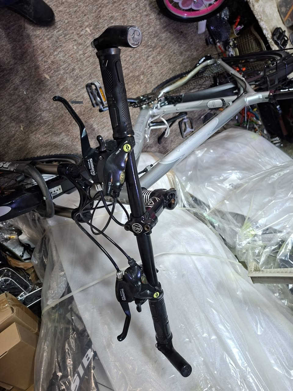 حجم 26
براند نرويج head 
بريك ديسك 
بي سيبايه جاملغات بيلاد وضع وكاله 
8 في3 گير 
بي دبل المنيوم 
گروب سيت كامل شيمانو deore 
عنوان اربيل سوق باسكيلات مقابل گراج سلام 
واتساب موجود ***********
بنسبة سعر بلاش 160 الف فقط 
👆👆👆👆👆👆👆👆
