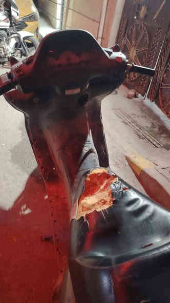 سلام علكيم دراجه فورسه للبيع دراجه شغاله  بيها بس خربطه كابريتر و صاللنصه مزررفه دراجه شغاله ب 200 الف قفل مكاني مدينه الصدر رقمي ***********
