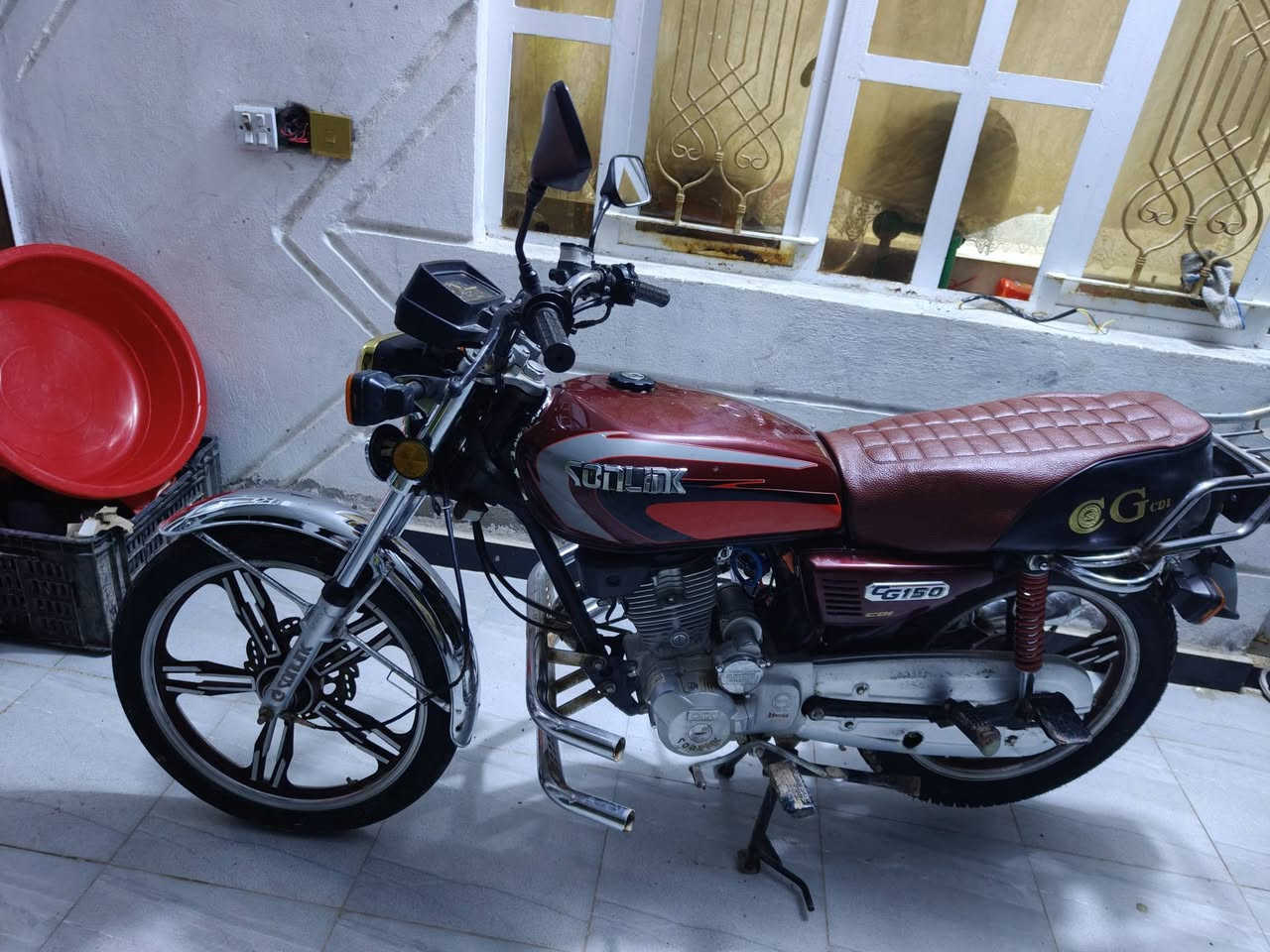 سلام عليكم سيفان للبيع موديل2022 محرك جديد ما مفتوح سعر 450


**إذا كنت صاحب هذا الإعلان وتريد حذفه لأي سبب، رجاءا أرسل رسالة إلى الدعم الفني**