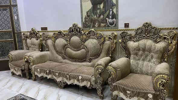 سلام عليكم 
تخم ايراني درجه اولئ 
مع ثلاث طبلات وكوشات 
‭0771 488 6963‬
