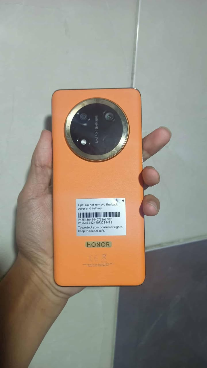 HONOR X9C
سعر 210قفل غراض كامله مع كفرين حمايه ولاصق مضلل
*********** واتساب

