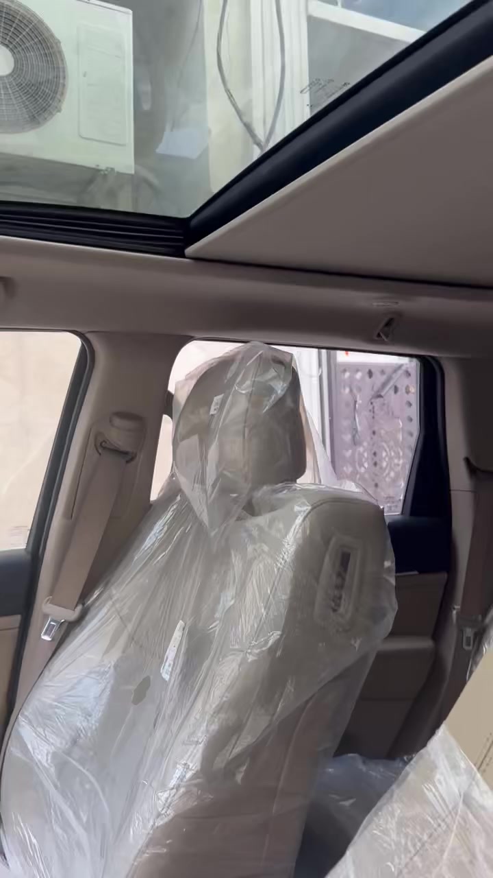 السلام عليكم من رخصه الجميع جيب لاريدون  خليجي موديل 2017 كفاله عامه من كلشي بيها بس شغله وهاي مرفوقه بالصور طلقه عشوائيه ما مخترقه القماره يعني سطحيه 
تحويل مباشر  مال جناي وبالعافيه على كل من تصير نصيبه خير من الله سياره وربي محافظ عليها اكثر من جهالي بعد ماشيه 58 حقيقي  سعر قفل بدون احراج 250 ورقه قفل يعني حك جيه شي بسيط وخادم سياره مكانها اصليخ 600 وما يخسر الياهذها يجني


**إذا كنت صاحب هذا الإعلان وتريد حذفه لأي سبب، رجاءا أرسل رسالة إلى الدعم الفني**