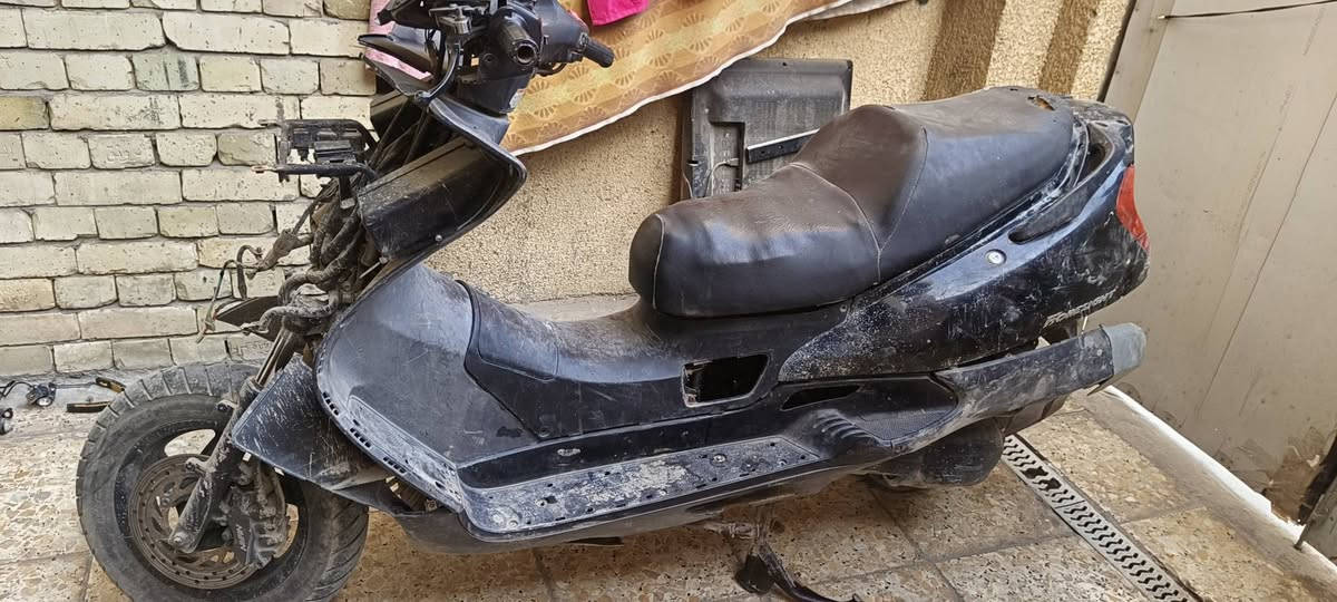 سلام عليكم دراجه فور سايد تفصيخ كل غراضهه كامله مكاني بغداد ام الكبر ***********
