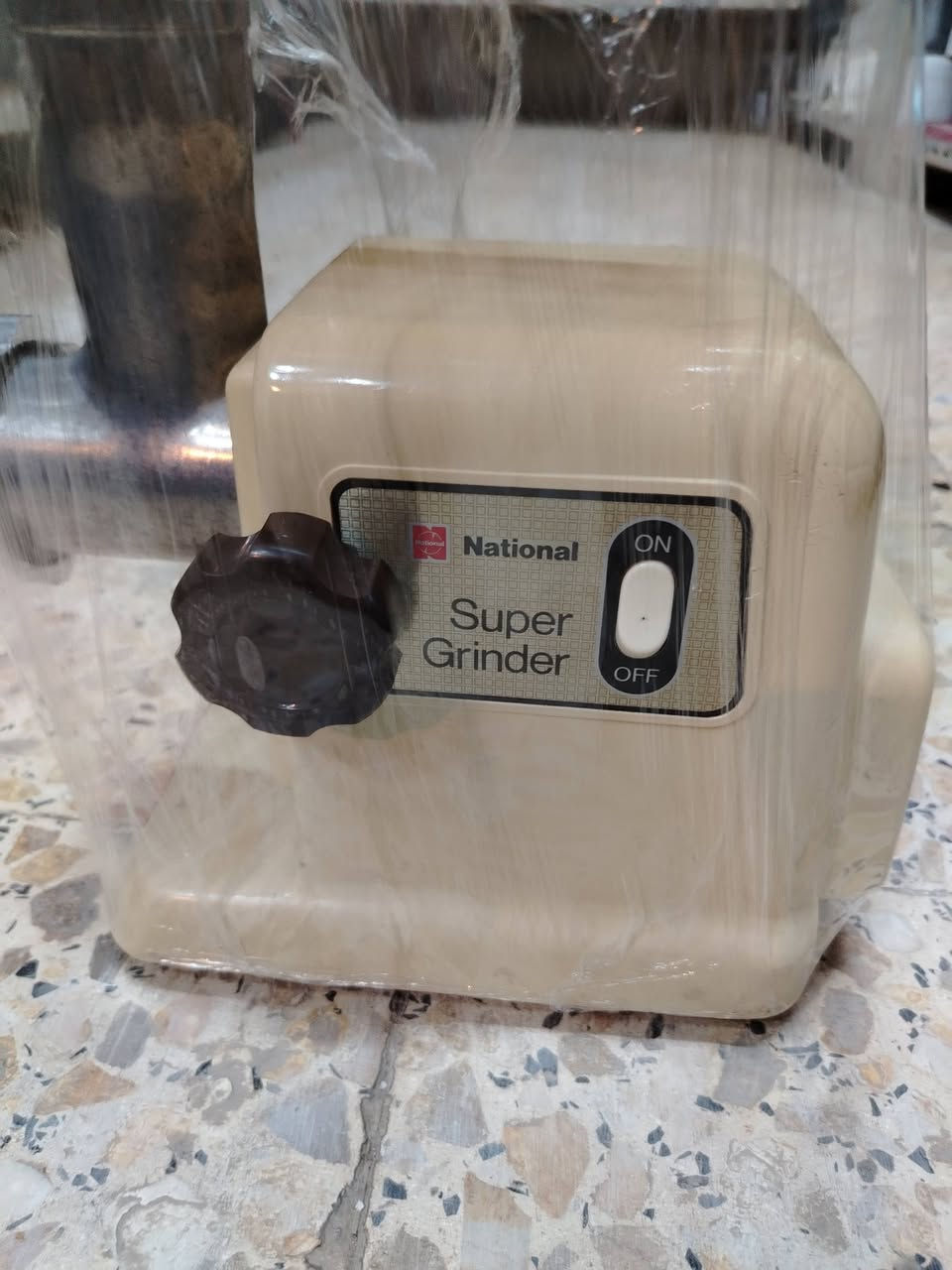 مثارم لحم. ناشنال ياباني  G 1  مستخدم نضيف


**إذا كنت صاحب هذا الإعلان وتريد حذفه لأي سبب، رجاءا أرسل رسالة إلى الدعم الفني**