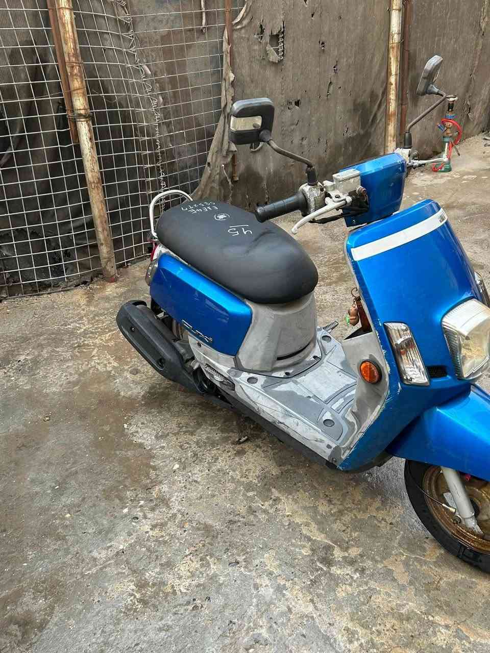 سلام عليكم شباب دراجه بوليس مصطره نوزل ياباني موديل 2014  دراجه مكفوله كفاله عامه من كلشي صار ٢٠ يوم من نازله رمبه دراجه مكفوله كفاله عامه السعر 1150 وبي مجال للطيبين مكاني حي اور جامع الفردوس رقم ***********
