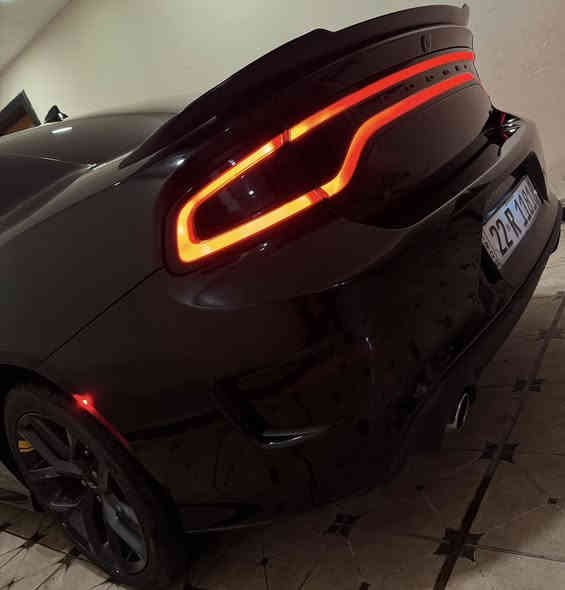 🔥 دوج جارجر 2023 Lastcall
ماشيه 46 الف
✅ الموديل: 2023 
✅ المحرك: 3.6  V6 – قوة وأداء رياضي
✅ الفئة: Gt super track 
✅ حادثها خلفي صبغ باب خلفي وجاملغ فقط ايرباك بردة
✅ الباقي كلة مكفول حتى الدعاميات بدون صبغ
✅صور الحادث موجودة بالمنشور

  رقم اربيل الجديد هزة وسنوية جديدة وكالة او تحويل

✨ مواصفات السيارة
🔸بصمة تشغيل + بصمة ابواب
🔸 مقعد السائق كهرباء
🔸سستم صوت الباين
🔸 مقود كهربائي بتحكم جانبي – تجربة قيادة مريحة 
🔸 شاشة الحجم الكبير
🔸ويل حجم 20 انج
🔸 + تبريد ثنائي القطعة – رفاهية متكاملة
🔸 نظام قيادة رياضي 
🔸 نظام وسائد هوائية كامل (Airbag System) – حماية قصوى
🔸 إضاءة ليزرية + لايت زينون + بك لايت LED – رؤية استثنائية
🔸 حساسات أمامية وخلفية – سهولة في الركن والمناورة
🔸 أريل نافيكيتر  لمسة فخامة وتقنيات حديثة
🔸 كامرة خلفية 

السيارة جديدة جداً وبدون اي نقص ماشية ١٤ الف مايل  بالعراق والباقي مشي امريكا نظيفة كلش من جميع النواحي تشغل وتطلع مبيها مصرف ولا دينار و السيارة بالحقيقة احلى من الصور وكل التفاصيل مذكورة بالمنشور 
واسف عالاطالة🌸

📍 العنوان: بغداد - حي الجامعة 
💵 السعر 25500$
📞 للاستفسار 
📱***********
