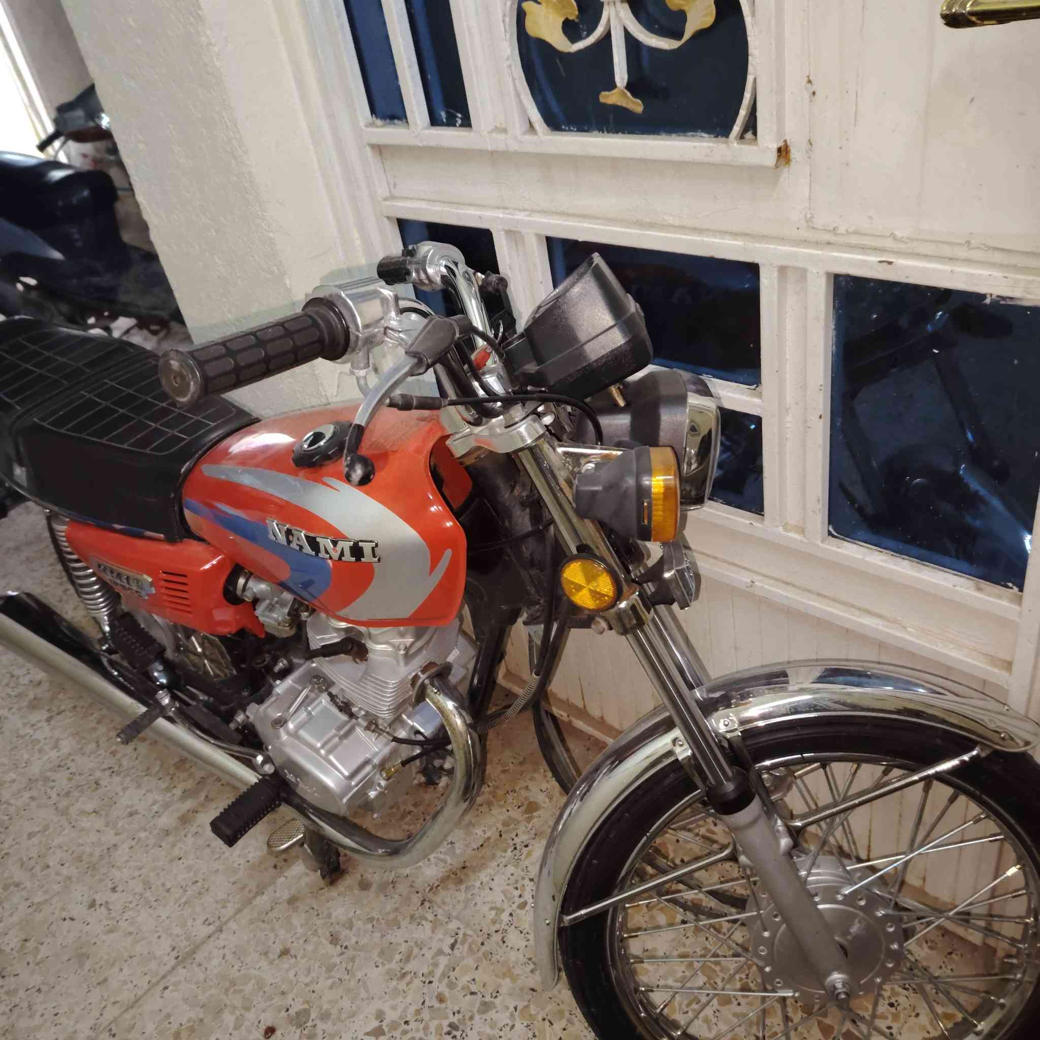 سلام عليكم دراجه لبيع تعمير أوراق سكنر سعر 850
***********
