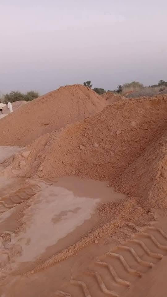 السلام عليكم رمل مغسول ورمل لباخ حمل فول بدون ميزان سعره 110 واصل لك 📞 ***********
