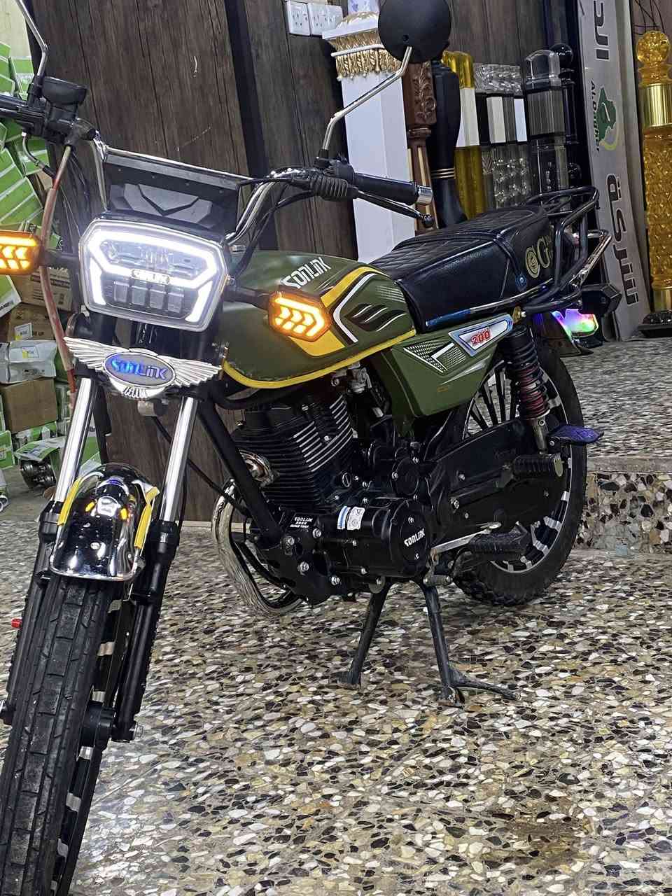 @إشارة#الجميع السلام عليكمً ورحمه الله من رخصه مدير الكروب دراجه
سونك موديل 2025 مثل ما موضح كدامك كله ع بلادي ممفتوحه الدراجه خير من الله فول الفول سعر 900 وبيها مجال للطيبين رحمه ع والديكم المو شراي ليتعبني تواصل وتساب أو اتتصال*********** مكاني زعفرانيه
