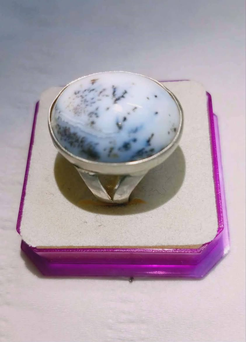 منو يصيده..عقيق يماني جمال ودلال فضه 925سعر 33الف فقط مع توصيل واتساب ***********..
