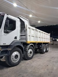 رينو عكرب • ٢٠٠٣ • الكوت