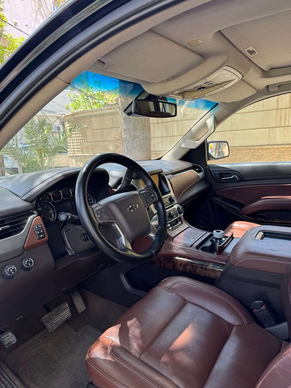 تاهو 2015LTZ خليجي وكالة منصور
السعر 330$
مواصفات ١/١
٨سلندر
سلايد(فتحة قمارة)
كراسي جلد اصلي
كراسي اثنين كهرباء
كراسي هزار(عند اقتراب السيارة من اي شي)
كراسي خزن(ميموري)
كراسي(تدفئة+تبريد)
كراسي خلفية كهرباء
كراسي خلفية تدفئة
تبريد خلفي شاشة
شحن الهاتف لاسلكياً
رادار
سائق آلي
كروس سرعة
داتا شو DATA SHOW
خمس بصمات
فول تحكم استيرن(جهتين امامي+جهتين خلفي)
استيرن كهرباء
استيرن تدفئة
شاشة عرض الاعطال
صندوك كهرباء(شفط)
نظام السير على الخط
دبل حساس(امامي+خلفي)
نظام تحكم بمستوى الضوء الداخلي
مانع تزحلق
پدل كهرباء(تحكم كهربائي بالبريك والبانزين)
نظام فتح الابواب لاسلكياً
فور ويل
شاشة امامية كبيرة اصلية
شاشة خلفية DVD اصلي
كامرة خلفية اصلية
تشغيل عن بعد
قاصة سرية
اشارة بالمري
مري كهرباء(شفط)
#نقطة_عمياء
لايت عدسة زنون
لد امامي
سستم_صوت _BOSE
داتاشو كبيره 
كيجات ديجتال متغيرة
السيارة ماشية 160 الف قابل للزيادة
السيارة كفالة بدون صبغ  
📍مكان السيارة سليمانية 
رقم الهاتف ***********
#تاهو
