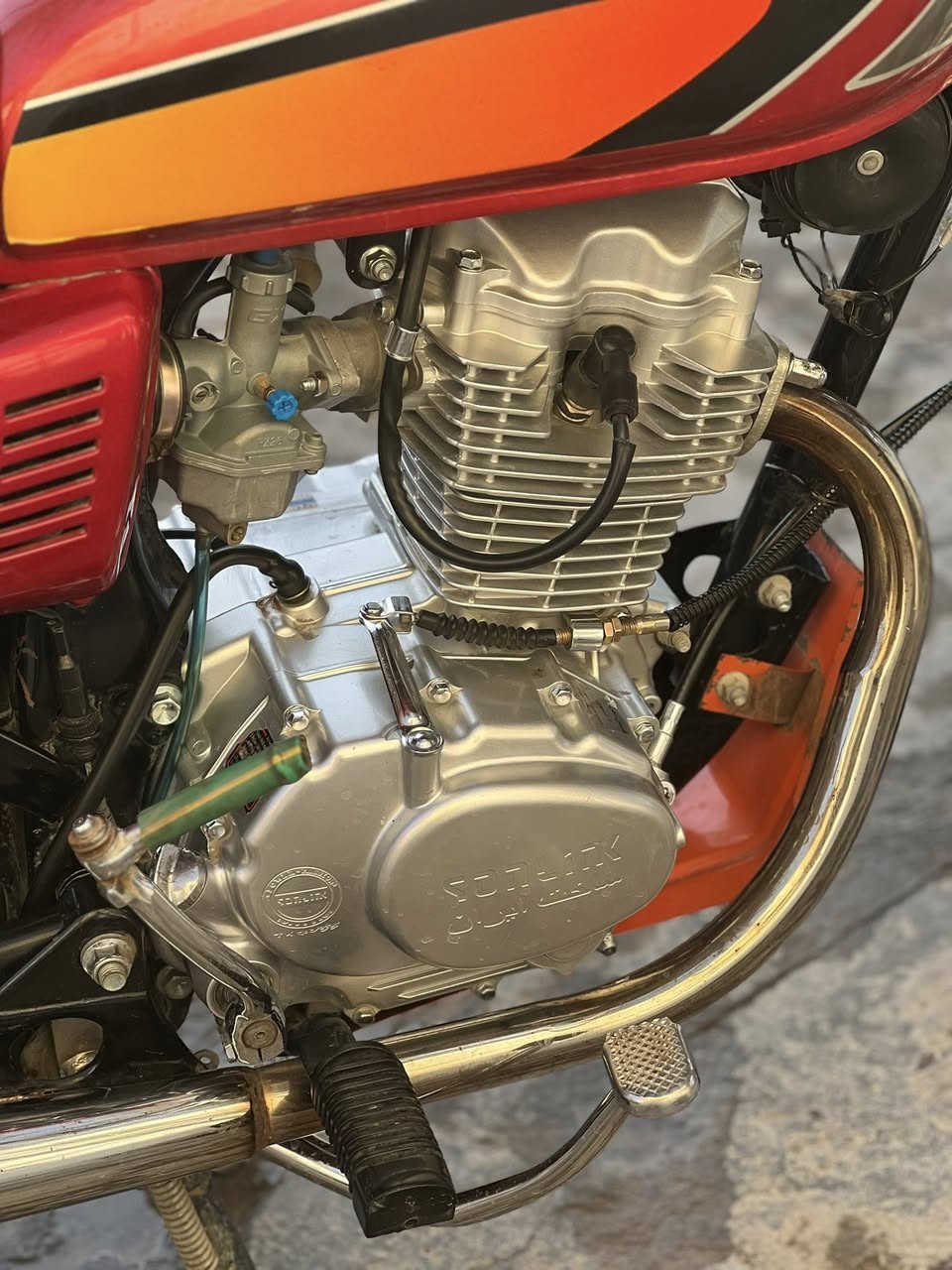 السلام عليكم دراجة للبيع كامل مواصفات نضيفه ما مفتوحه نقص مابيها دراجة ارشه كلشي شغال بيها دراجة أوراق الشراي بدخلي رقم ***********
