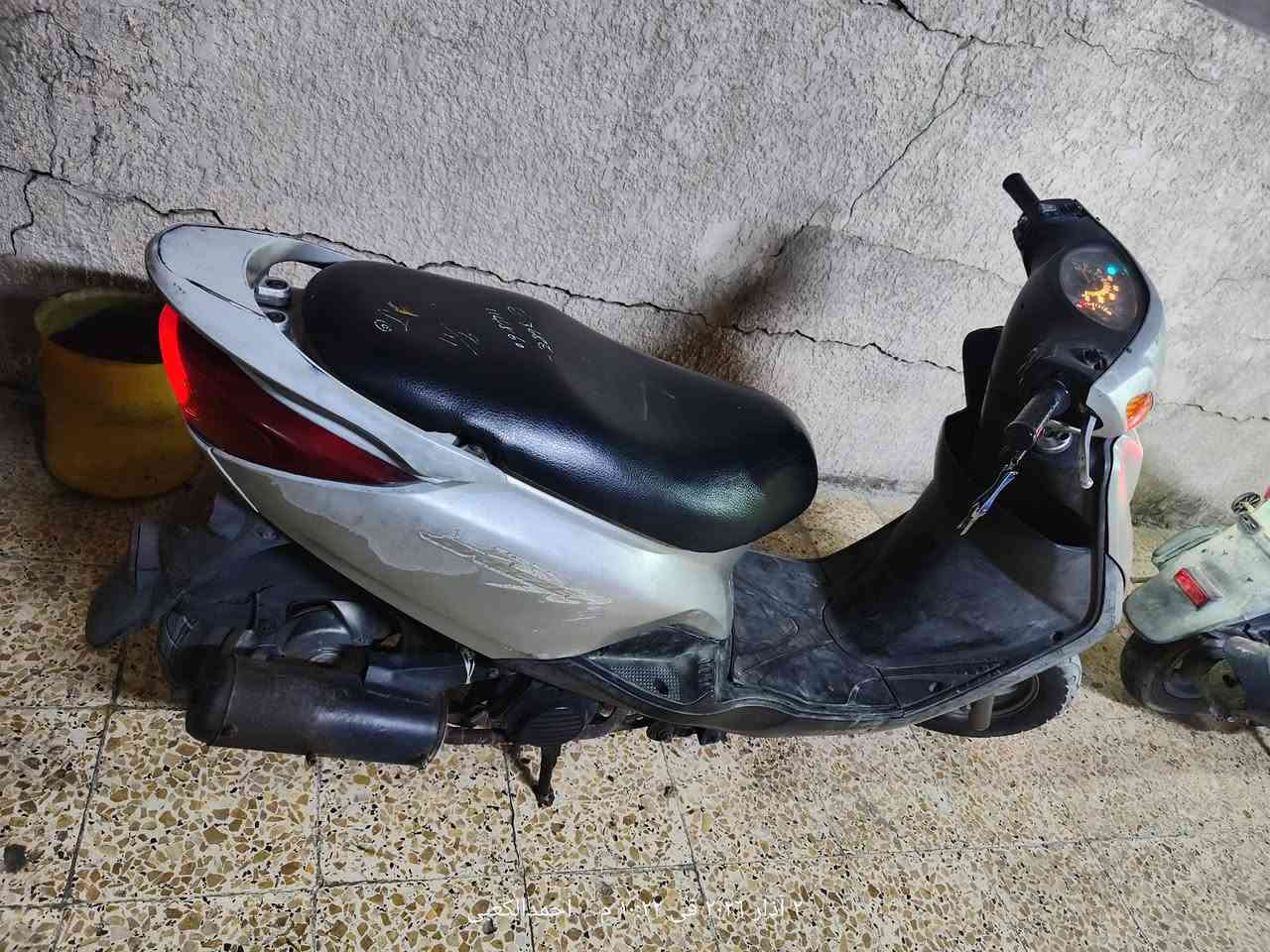 دراجه بريز  تشتغل سلف هندر في اي وقت .دراجه مجفته مرة درجه اولى سعر 400 بيها مجال  المكان بغداد مدينه الصدر ***********
