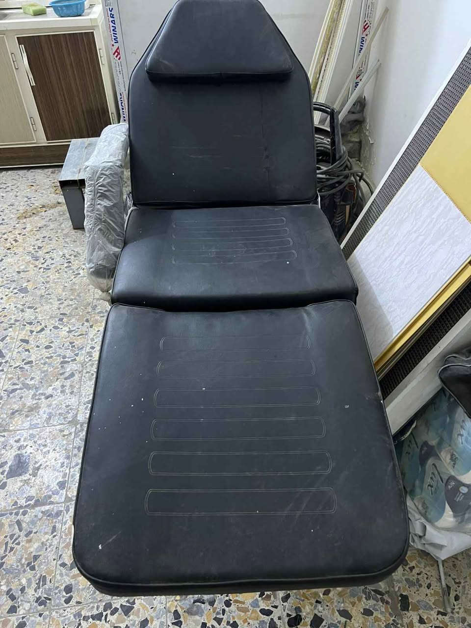 السلام عليكم سديه صالون حلاقة للبيع ماخذيهة ب٢٥٠ نريده ب١٥٠ وبيهة مجال للشراي يتدلل عنوان نجف. كوفه حي ميسان للاستفسار

782 656 5995 النجف, العراق

