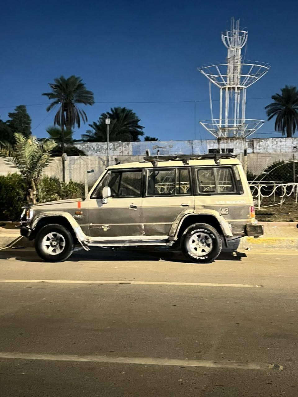 السلام عليكم باجيرو لبيع موديل 96 كير اوتوماتيك جديد مكينه ونجي6 صدر خير من الله تايرات نضيفه ارقام انكليزي تحويل مباشر سياره بسمي سعر 38 وبي مجال رقمي 0771 439 7220
