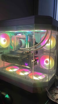 i7 13700f Gpu 4070ti  ram ddr5 16 5200mhz asus prime b760 ddr5  liquid...