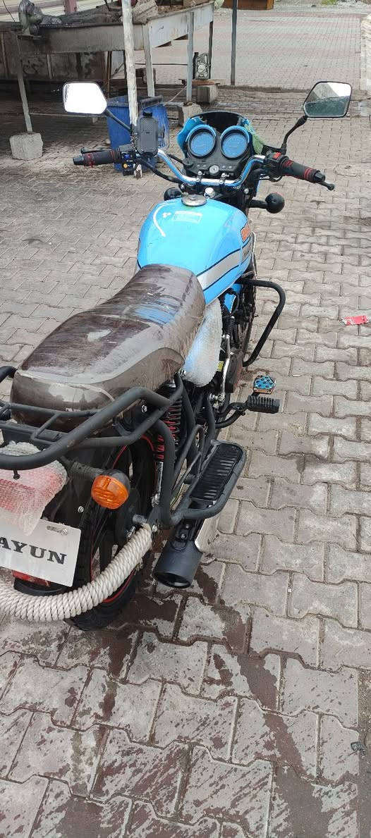 دايون نفخ نظيف ومضمون
كهرباياته زين شغّالة 100%
نفخته طيبة وما بيه لا دگ ولا فتح
يمشي سِلس ومريح، يصلح للشغل والمشاوير
الماطور ما محتاج شي بس دگ سلف وامشي موديل 2024
💰 السعر: 1800
✋ الجاد يتفضل، وما نختلف إن شاء الله
للاستفسار ***********
