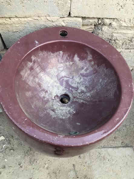 مغسله للبيع فرفوري ما بيه اي فطر سعر ب25الف قفل بكان بغداد الدوره ***********
