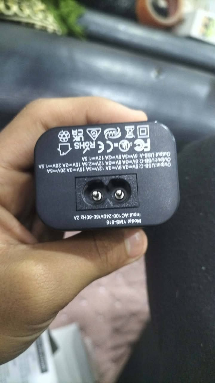 اخوان شاحنه ابهاذه الشكل 200 واط هاذه المدخل مال الكيبل ما موجود بس هيه جديده مامستخدمه ا عله سعر ابيع


**إذا كنت صاحب هذا الإعلان وتريد حذفه لأي سبب، رجاءا أرسل رسالة إلى الدعم الفني**