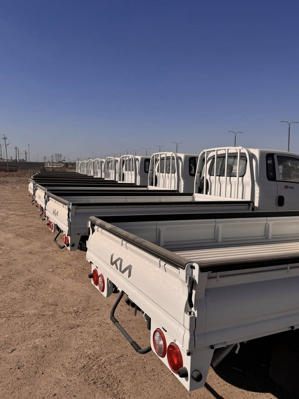 السلام عليكم
متوفر كيا بنكو 2026/
فول موصفاتتتت            ضماننن الدوليه العراقيه 🇮🇶🇮🇶
دبل ايرباك ABS. شاشه كامره حسسات خلفيه 

مرقم بغداد.  الاتصال 📞📞.  ***********
