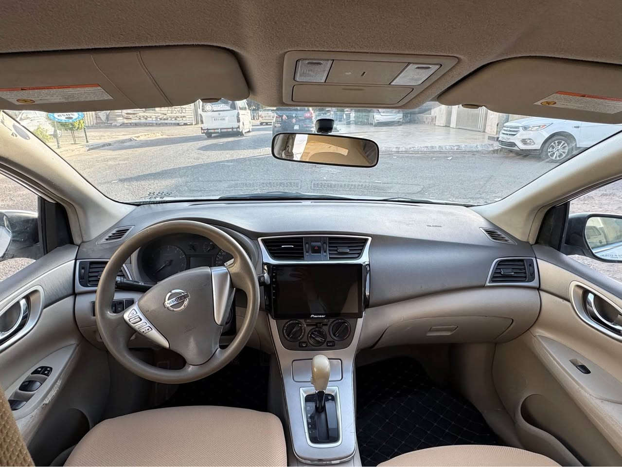 فروشتنى خيرا نيسان تيدا موديل 2014 مواسةفات خةليجى گيرومةكينةى بةشةرت 2پارچةو نيوى بوياغه  بى ناوگرتن بى ئيرباگ سةيارةكه زور جوانه هوموو شتى بةشةرته پيش و پشتى كةپسه بةناوى خومانه تةحويل و غةرامه بةشةرت سةعرى 100 وةرةقةو معامةله ژمارةى موبايل *********** أربيل, العراق
