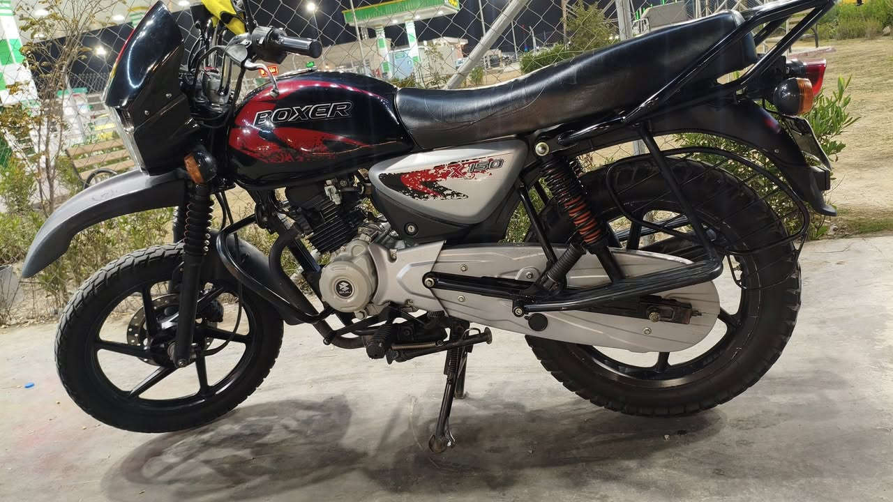 سلام عليكم بوكسر 23 كفاله عامه رقم بغداد  تحويل ثاني يوم نقصه سايق فقط 
السعر 2450 وبيه مجال شي بسيط المكان بغداد الحسينيه الراشديه *********** موجود حاليا
