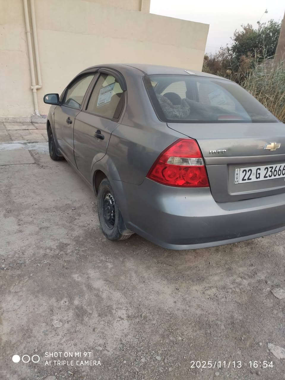 افيو موديل 2010 كير عادي محرك دبل كم شفت  لون فيراني رقم اربيل جديد بيها باب السائق والجاملغ صبغ بدون دواخل والسياره كلها شرط محرك جديد مال كصه
تبريد شرط 
بيها كوبون بانزين
سعرها 63 وبيها مجال
رقم الموبايل ***********
