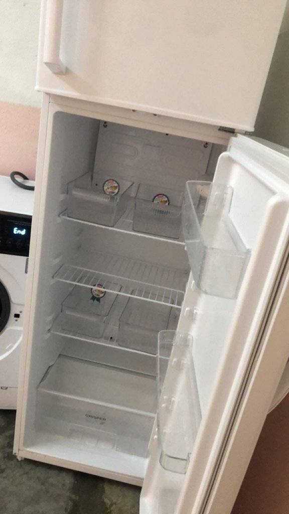 سڵاو
ئەم سەلاجە بۆ فرۆشتن تازەیە زۆرکەم بەکارهاتوە بەهەمووشەرتێک ئەیفرۆشێت
چواردە قەدەمە
200هەزار
شوێن//کلار


**إذا كنت صاحب هذا الإعلان وتريد حذفه لأي سبب، رجاءا أرسل رسالة إلى الدعم الفني**