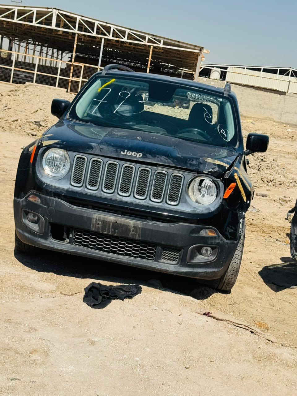 ‏السلام عليكم
جيب رنكيد فئة لمتد معلايه 
من 15 إلى 23
فول مواصفات 
بصمه /تشغيل عن بعد /حساس امامي خلفي 
ويل عشرين 
بدون ايرباك 
دخول جديد /فحص مؤقت 
ضربته خشم الجاملغ  الأيسر 
بدون رقم 
‏فقد  السعر105وبيها مجال 
***********
