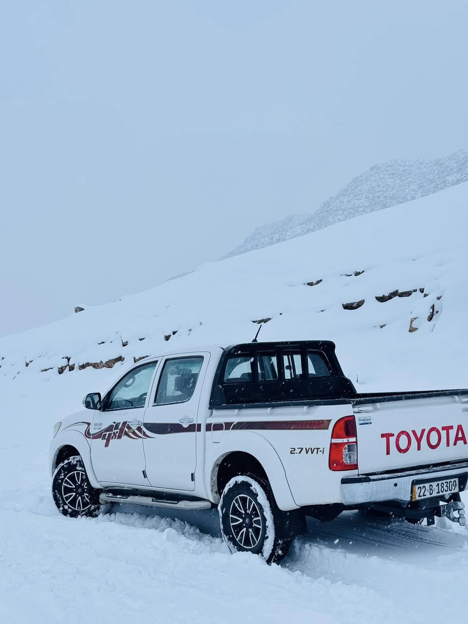 Toyota hilux
مەرزیە ٢٠١٢
سەیدنەهرۆ بتڵ
هیچی پێیوەنیە سەیارەكە ساغە
١٨٨هەزار  ڕوشتوە
سەنەوێی تا ٢٠٢٧تازەیە 
بەشەرتی گێڕ و. مەكینە و وەكالەت و. تەحویل سەیارەكە ماڵی دۆستە لە دەعامی پێشەوە تا دەعامی دواوە بە شەرتە بێ تەقە و. ڕەقەیە تق بڵێی نمونەیە لە جوانی
نرخی ٢١٥$و معامەلەیەكی برایانە
ژم/***********
ناونیشان ڕانیە
