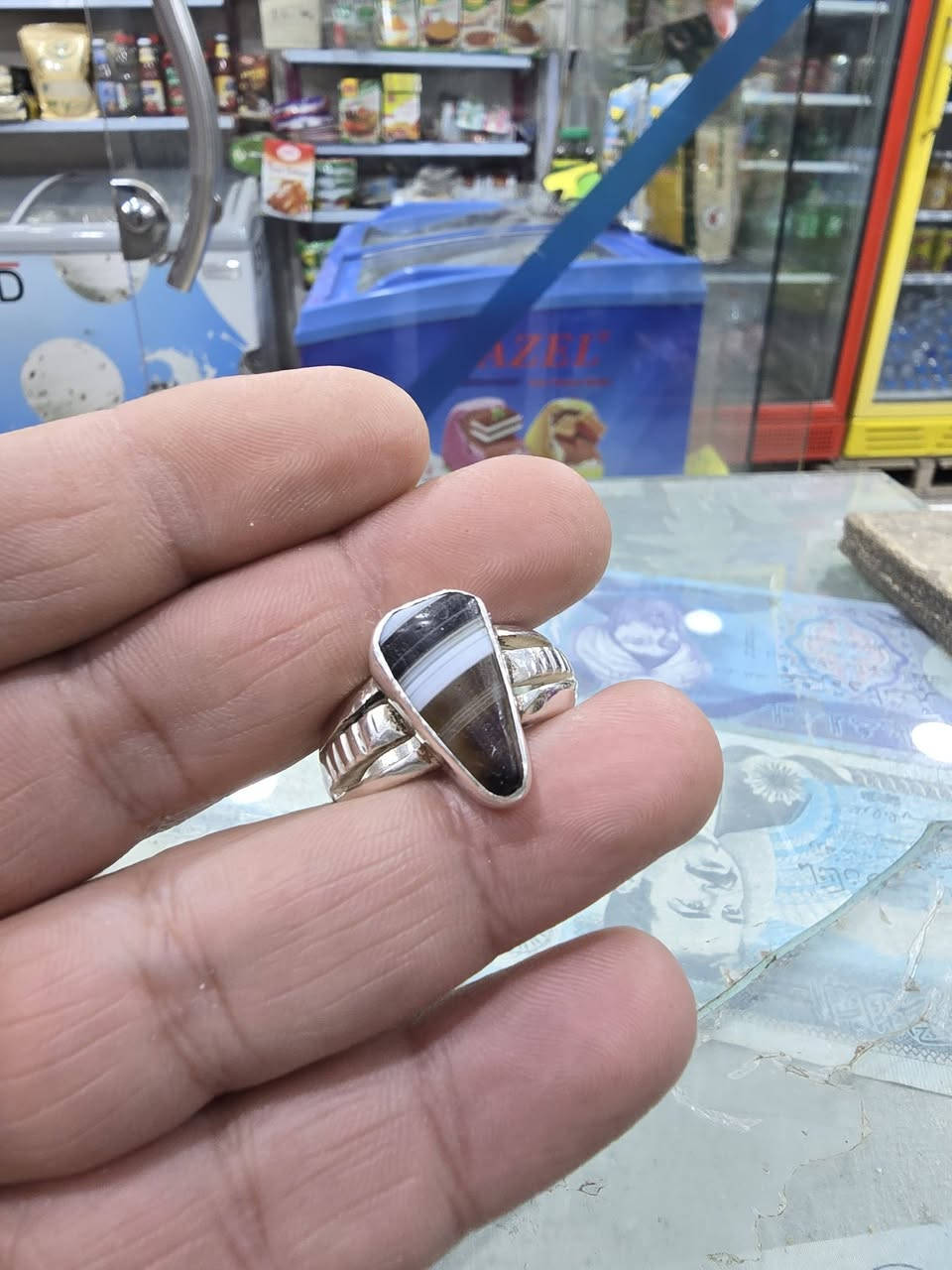 جزع يماني قديم 
صياغه يدوي قياس ٢٣


**إذا كنت صاحب هذا الإعلان وتريد حذفه لأي سبب، رجاءا أرسل رسالة إلى الدعم الفني**