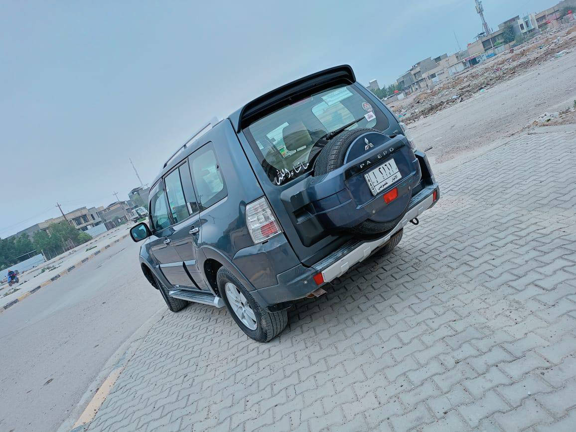 سلام عليكم السياره باجيرو 7ركب موديل 8 تحويل ثاني يوم  كشتات كهربية فتحه بل قمره السياره فول  محرك 3000تبريد 3قطع🥶وتتفه سستم بل صندوك تخم تاير جديد ول سونار بيها بل صور السعر 100ورقه وبيه مجال العنوان بغداد المحمودية رقمي***********او *********** بي واتساب
