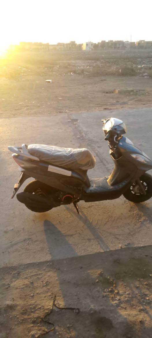 سلام عليكم دراجه كامكو في تو نثيه 14دراجه مبدل بس زنجيل دراجه خير من الله شلعه ومعدل وتجي وشوف ودراجه ناعمه سعر575وبيه مجال قليل مكاني رفاعي او مراوس بيراني كلك اوراق عادي حربي بس كون نضيفه حته لو اطي فرق


**إذا كنت صاحب هذا الإعلان وتريد حذفه لأي سبب، رجاءا أرسل رسالة إلى الدعم الفني**