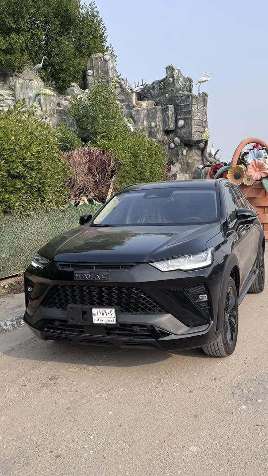 هافال h6 2026 (جي تي )
محرك 4 سلندر  2000 تربو 
مواصفات خليجية
سقف بانوراما
لون اسود بلاك ادشن داخليه جلد احمر
دفع رباعي ذكي AWD

عدة وضعيات قيادة ( نورمل - ايكو- sport- Race ) 

خاليه من الاصباغ والبارد  
بحالة المصنع

الممشى 3 الالف (تعتبر زيرو)
مكان السيارة السماوة 

شاشه 12.3 بوصه تدعم كار بلاي واندرويد اوتو

مقاعد جلدية تدفئة / تبريد

نظام صوتي 8 سماعات 
(صندوق كهربائي - كاميرا 360 درجه - التعرف على اشارات المرور - نظام المفتاح الذكي - عرض المعلومات على الزجاج - شاحن لاسلكي - اوتو بارك - وضع القيادة - مثبت السرعه التكيفي )

للاستفسار الاكثر تواصل على رقم الواتساب ***********
