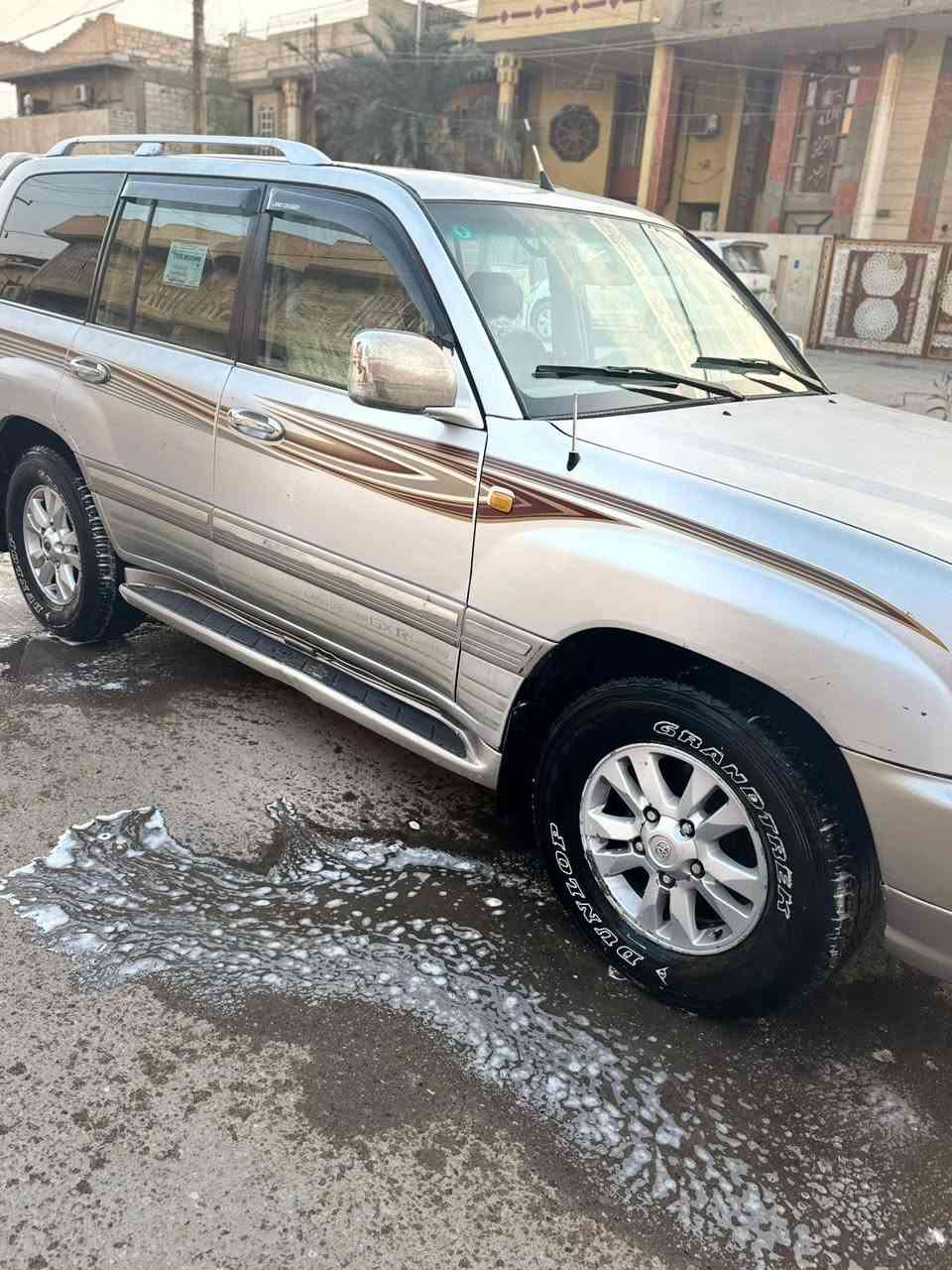 السلام عليكم ورحمه الله وبركاته سيارة جكسارة للبيع موديل 2006
جاهزة من كلشي تخم تاير ويل كب جديد مكينة كفالة وكير تدفئة تبريد سيارة حلوة ونظيفة بيهة كتاب مزاد مال كمرك بأسمي مكاني بصرة قرب ساحة سعد هاتف ***********الشراي يتصل ويدلل السعر 110ورقة
