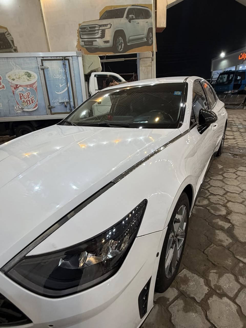 للبيع سوناته موديل 2023 بيها جاملغ ايمن وبنيد سياره ووارد كوري رقم معوقين قادسية  رقم انلكيزي سياره حلوة  فول مواصفات عده البانورما كلشي بيها فول فول عده البنورما السياره مكانها نجف السعر 153 وبيها مجال  للتواصل واتساب ***********
