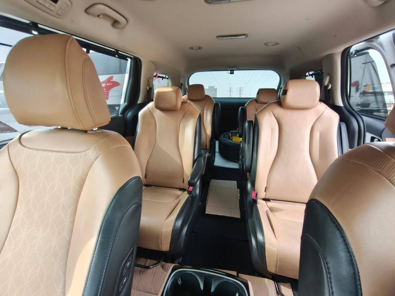 سلام عليكم كيا كرنفال كاز موديل 22 وارد كوري فول مواصفات عدا التنته السعر 240 تسعه راكب رقم بصره الدولي شرط التحويل
***********
