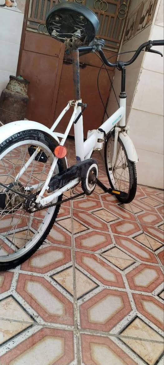 سلام عليكم

 باسكل باله ياباني اصلي الحجم عشرين نضيف

 السعر 85وبي مجال

 عنواني كربلاء الحر

للتصال او الاستفسار*********** واتساب
