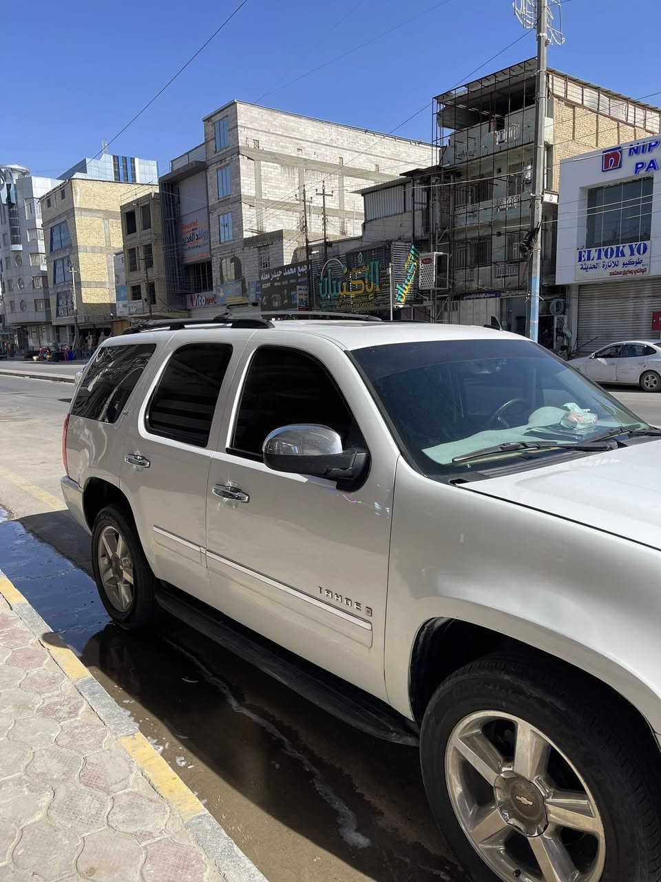 تاهو موديل 2010 فول موصفات كشنات تدفئه تبريد  مكفوله من الكص والصبغ بس جاملغ امامي مصبوغ LTZ حداديه تخم تاير كير مكينه مكفولات  تبريد 3 قطع ويه سويج منضومه لايت زنون شمسي وثلجي ***********
اعتذر عن الخاص اعتذر عن الخاص
