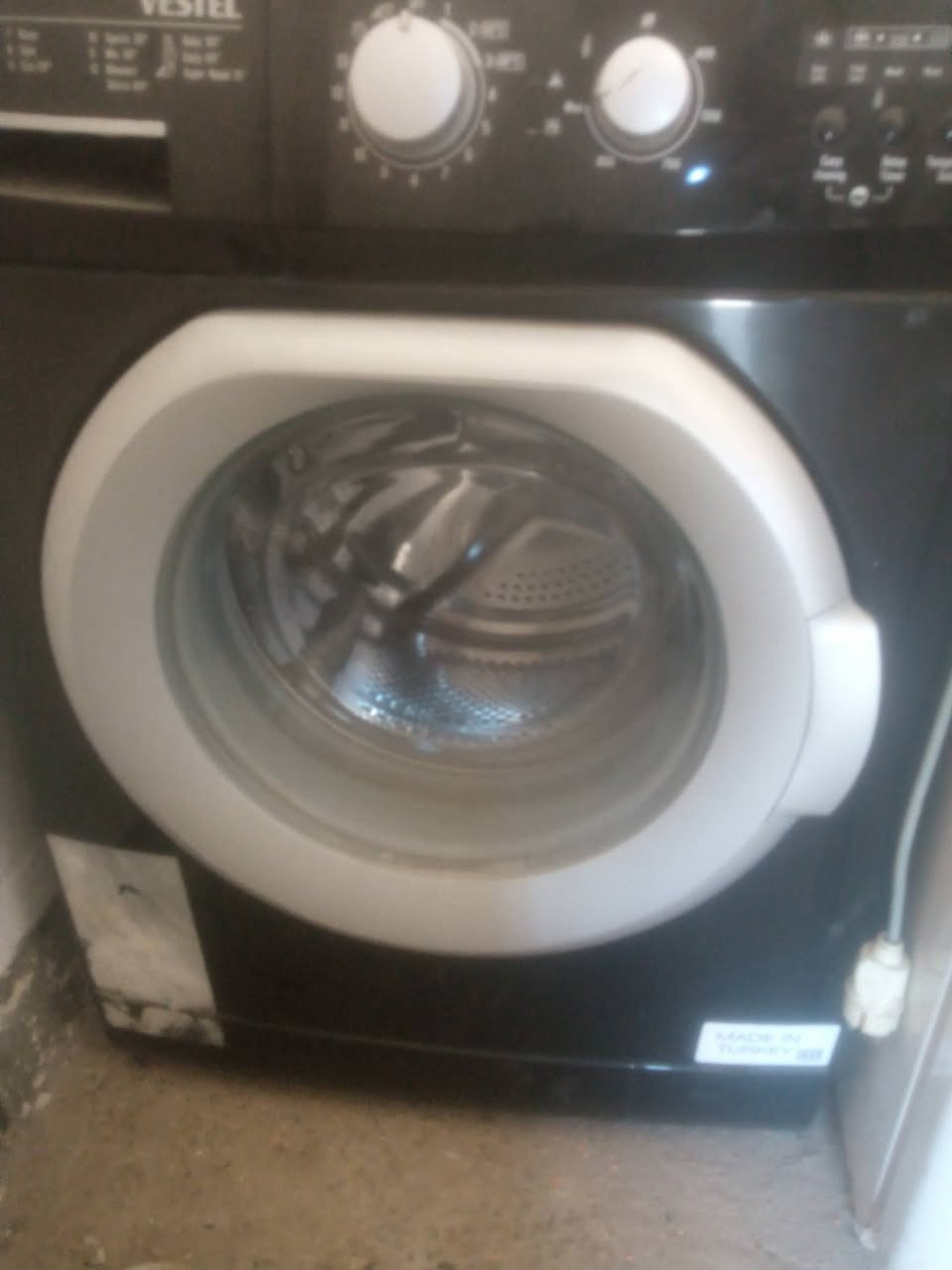 اغراض نضيفة للبيع عنواني كركوك اشتري وابيع اي حاجة منزلية اتصل***********
