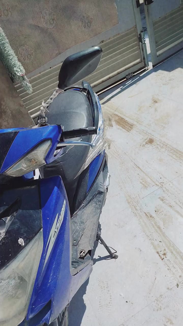 السلام عليكم ماكس ياباني كامل شغال محرك ماله ما مفتوح بصمه كهربائياته كلها تشتغل سعرها 350 بمجال هذا رقم تلفونه ***********
