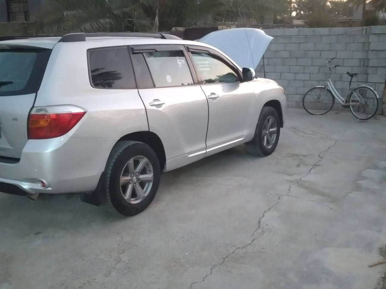 بيع او مراوس
تيوتا هايلندر موديل 2008
بيها منظومة غاز ⛽ 
قطعتين تبريد 7 راكب 
محرك 3500
حادثها باب السائق بدون دواخل مصبوغه حزام ازاله خط القماره والبنيد والجنطه مابيهن صبغ 
رقم انبار جديد سنويه مجدده 
مكان السياره بابل محاويل 
السعر 130وبيها مجال 
بابل 
***********
